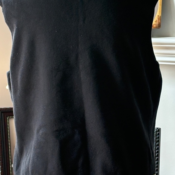 Geoffrey Beene Black and Cream Zip Vest - Picture 4 of 5